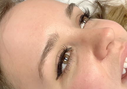 A Before Photo of Combo Brows Microblading In Bellevue and Kirkland